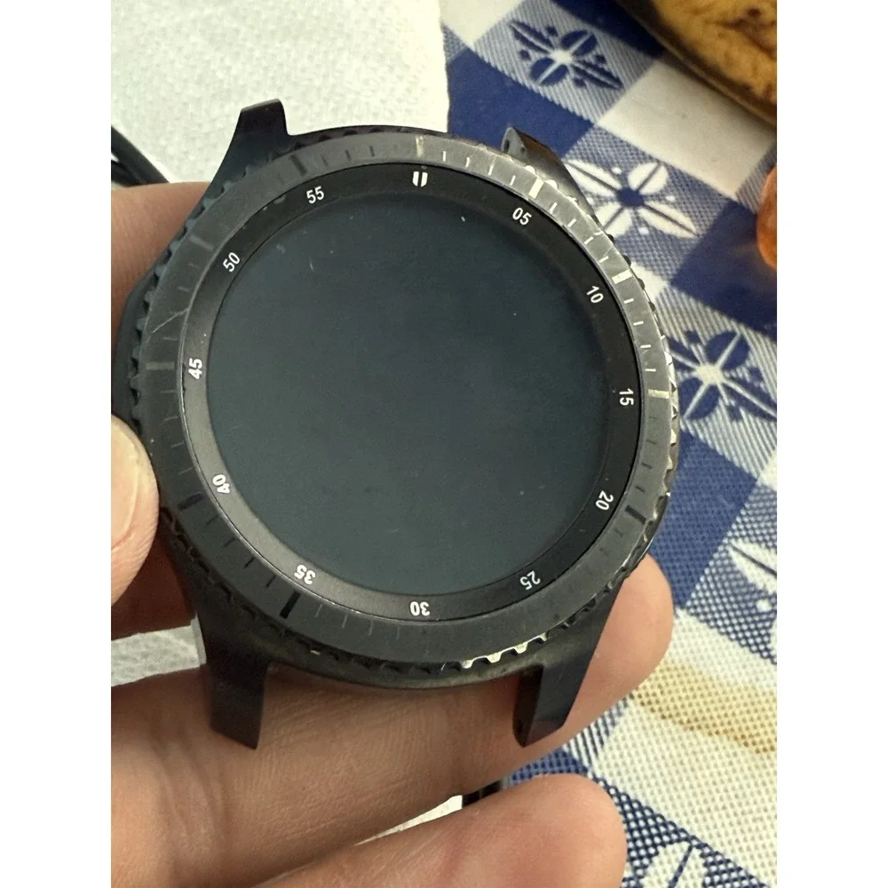 Samsung Galaxy Gear S3 SmartWatch 46mm , Not Charging , No Power Face Only (asis